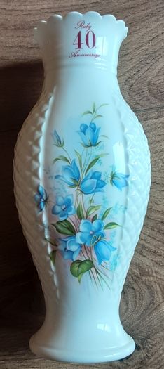 bagenalstown china vase x 2