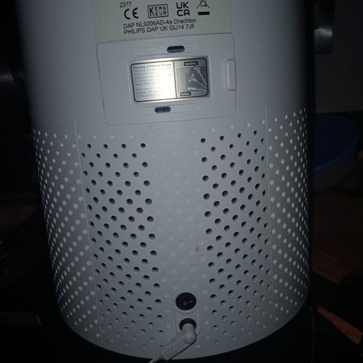 Philips Air Purifier,Damp Irradication. Positive Ions,as New.