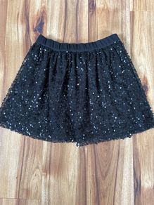 Girls f&f skirt age 12-13 excellent condition!