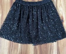 Girls f&f skirt age 12-13 excellent condition!