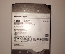 Western Digital Ultrastar 14TB HDD DC HC530 SATA