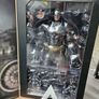 Hot Toys Batman Arkham Knight 1/6 figure VGM026 Image 2