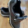 light shoes Image 3