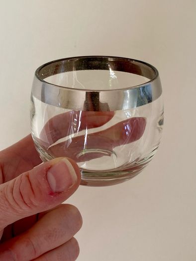 Set of six mid-century roly poly cocktail/punch glasses and tray