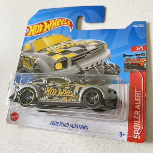Ford Mustang/ Mustang GT/ Mustang GT Concept - Hot wheels