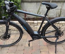 Cube electric bike