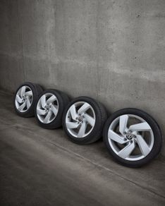 17" Genuinw VW R-Line Richmond 5x112