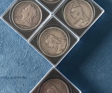 Double Florin and 4 x Queen Victoria Silver Crowns