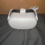 Oculus quest 2 vr headset Image 3