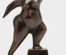 Off-Balance Lady - Bronze