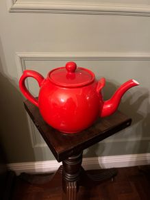 Large Author Wood Tea Pot (vintage)