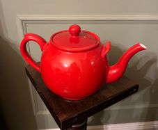 Large Author Wood Tea Pot (vintage)