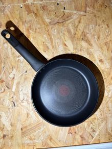 Tefal frying pan 24cm