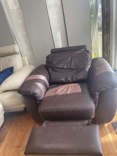 Recliner chair