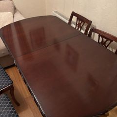 Dining Table (extendable)