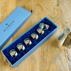 Newbridge Silverware Napkin Rings Set of 6 and Matching Salt & Pepper Set