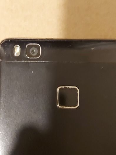HUAWEI P9 Lite, Model VNS-L31, 16GB, 3GB Ram, Sim Holder missing, otherwise excellent condition, Vodafone network