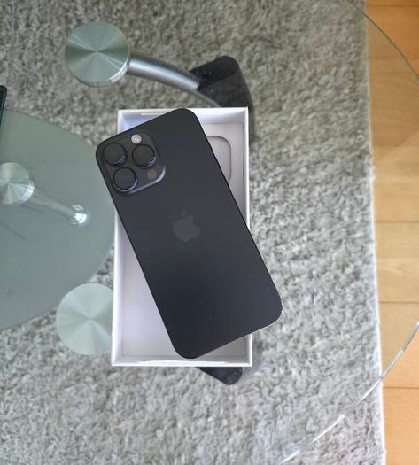 Apple Iphone 16 Pro Max 256GB IRISH