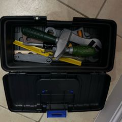 Kiddies tool box & tools