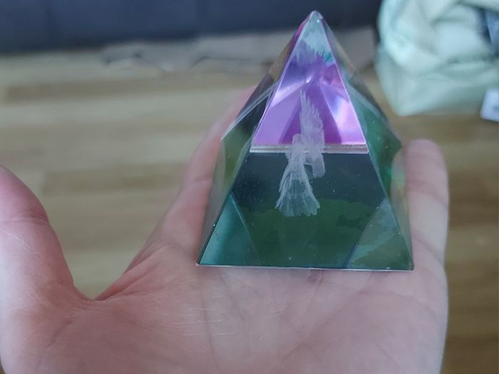 3d etched Angel Pyramid     Iridescent