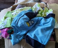free box  clothes 4-6 year old girl