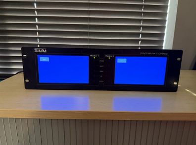 DMT DLD-72 MkII Dual Rackmount 7" Monitor