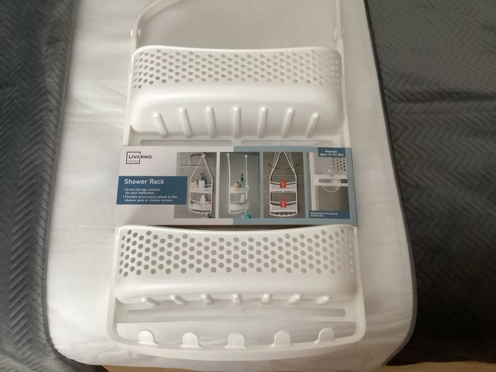 shower storage