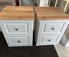 Bed side lockers