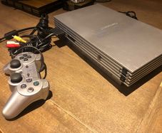 Retro Heaven - Lovely Silver Ps2 Bundle with silver controller
