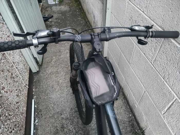 Carerra Vengeance (Medium) + Halfords Combination Lock