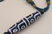 Rare 12-Eyed Tibetan Dzi Bead Pendant Necklace Himalayan Agate Amulet