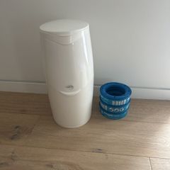 Angelcare nappy bin and 3 refills
