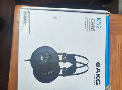 AKG K52 Closed-Back Headphones