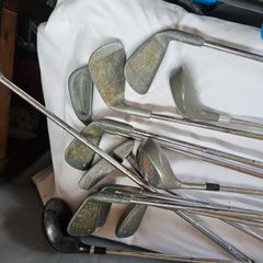 Golf Sticks (Right hand ) Ready for collection from Lucan,