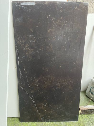 granite and quartz- 8 mm DEKTON keyla