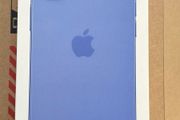 Apple iPhone 16