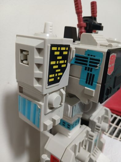 Transformer G1 Metroplex