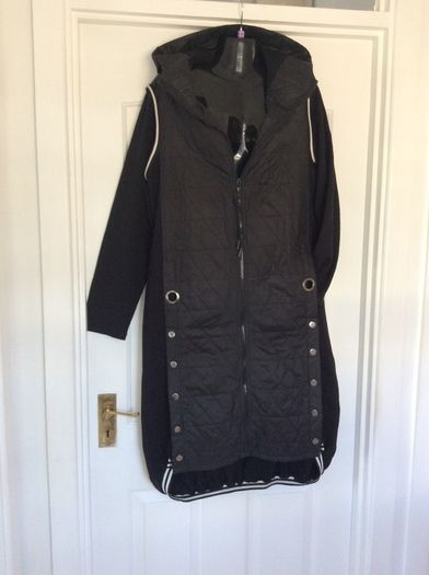 Stunning NAYA coat