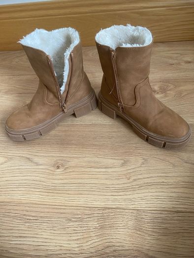 kids Stylish Brown Faux Fur-Lined Boots