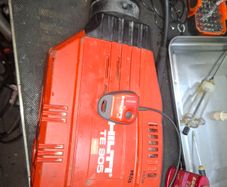 Hilti te905