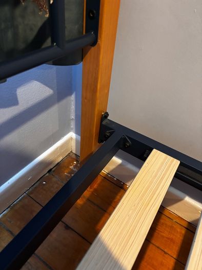 single bed frame free for repair