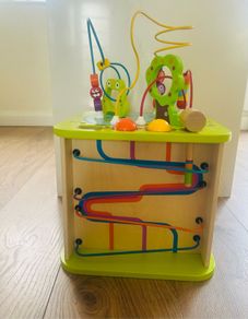 Hape Play Cube Country Critters