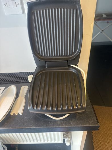 Grill. George. Foreman