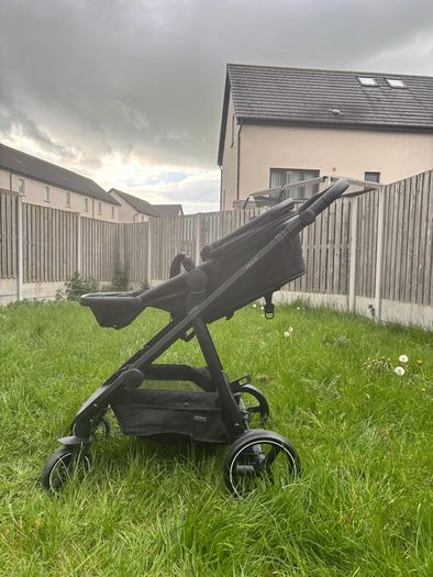 Single pram