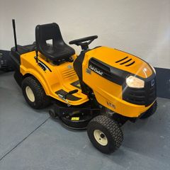 Cub cadet lawnmower