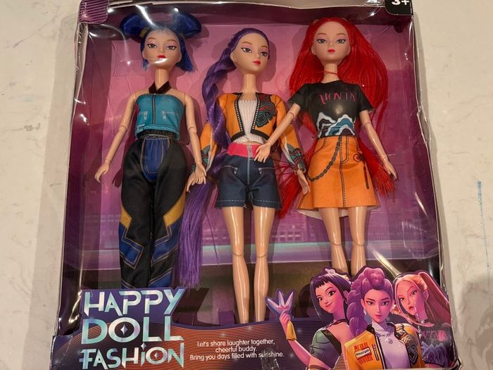Two K-Pop Fashion Dolls 3 Pack Sets (Brand New in Boxes) Inspired by K Pop Demon Hunters