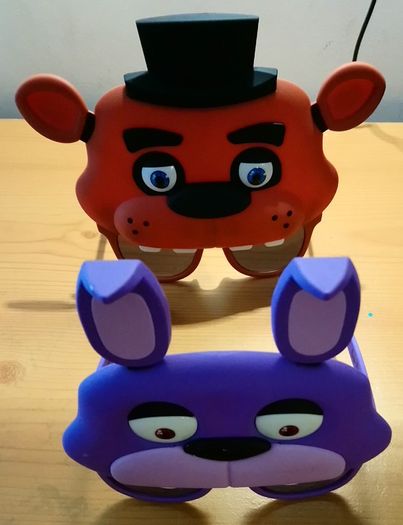 Five Nights at Freddy's - Freddy Fazbear & Bonnie kids sunglasses - FNAF Summer 2020 sun glasses - sunshades great for the beach - give up Nintendo