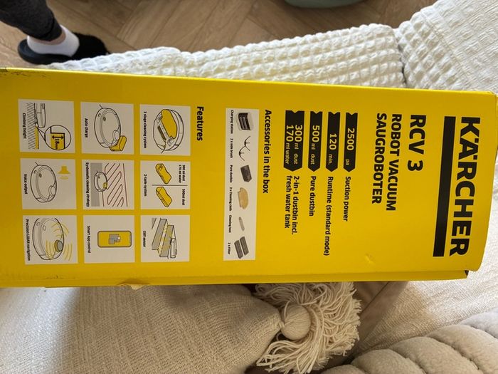 Robot Vacuum + Mop