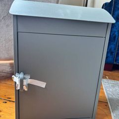Parcel Post Box