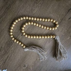 Christmas beaded garland